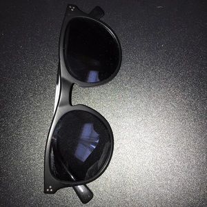 Black sunglasses.